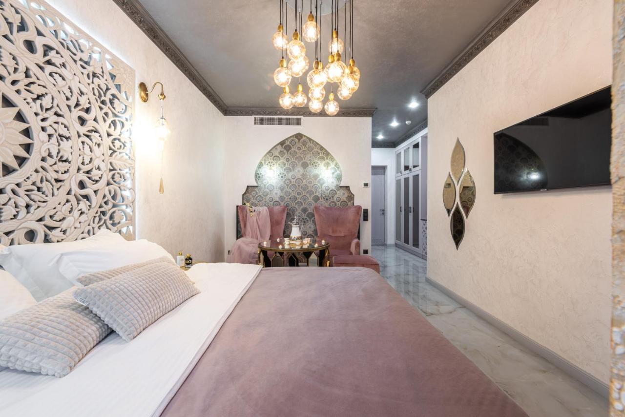 Mr Grey Boutique Hotel Odessa Ngoại thất bức ảnh