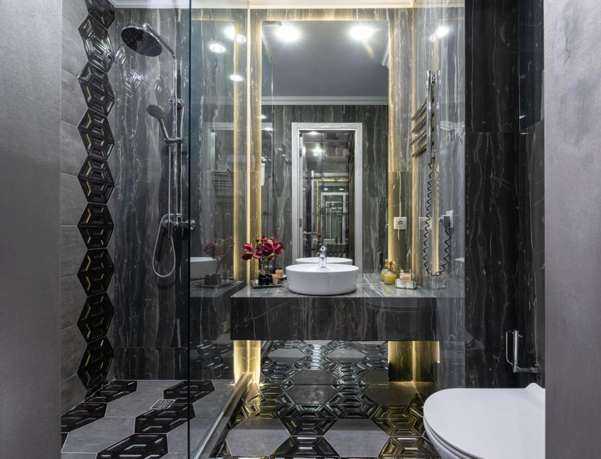 Mr Grey Boutique Hotel Odessa Ngoại thất bức ảnh